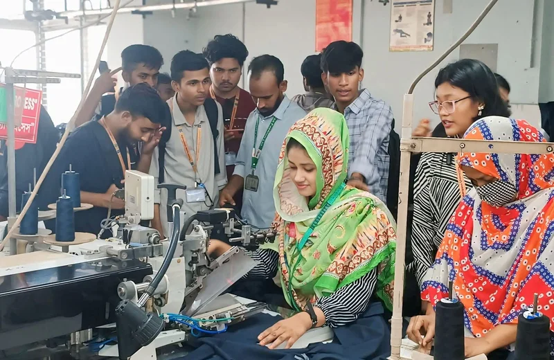 Apparel Manufacture & Technology (AMT) lab